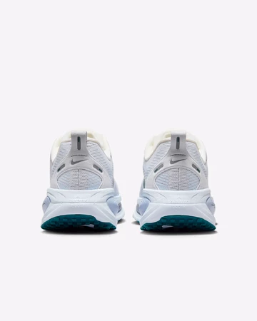 Nike Vomero 18 Blue Tint Paar Fersen