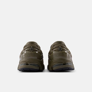 New Balance 1906L Woodland Paar Fersen