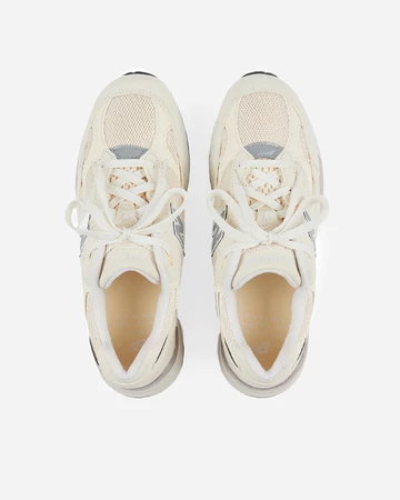 New Balance 992 Calcium