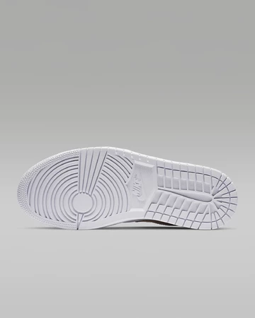 Air Jordan 1 Low Gold Metallic Swoosh Sohle