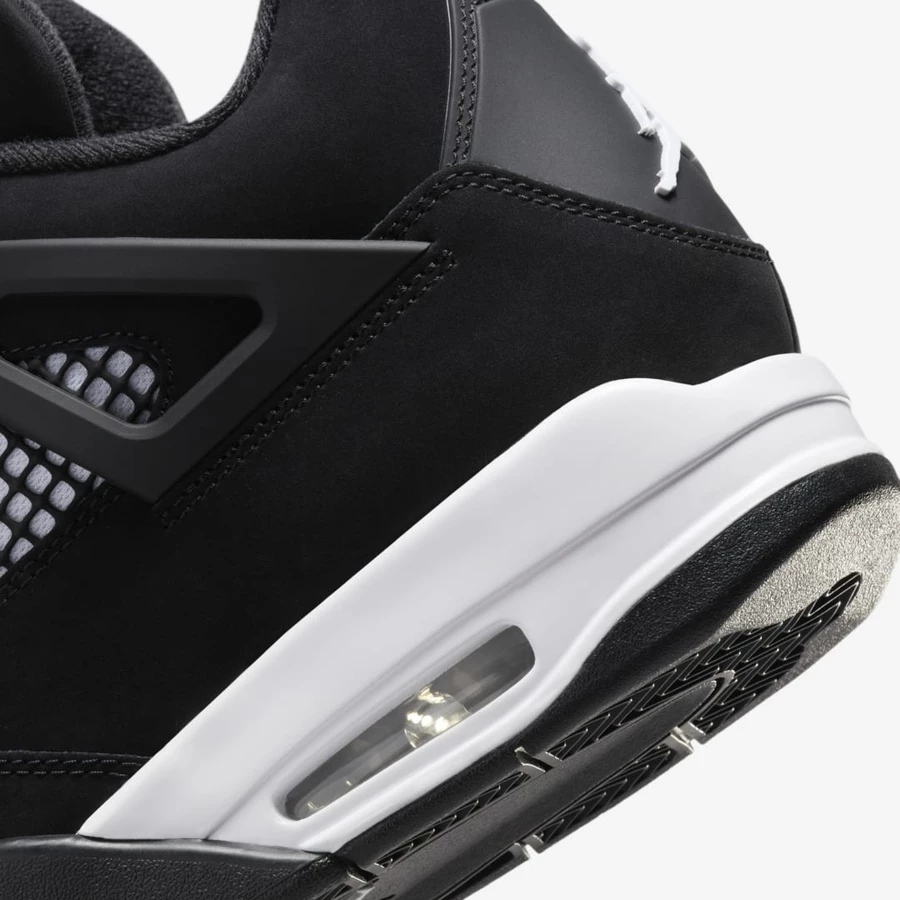 Jordan White Thunder FQ8138-001 Dead Stock