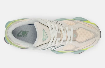 New Balance 9060 Moonbeam von Oben