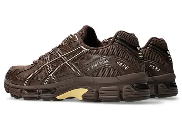 emmi x Asics Gel-Stratus MC Brown Storm