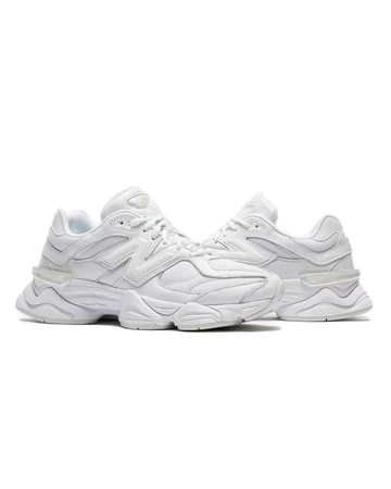 New Balance 9060 Triple White - Vorne und Hinten