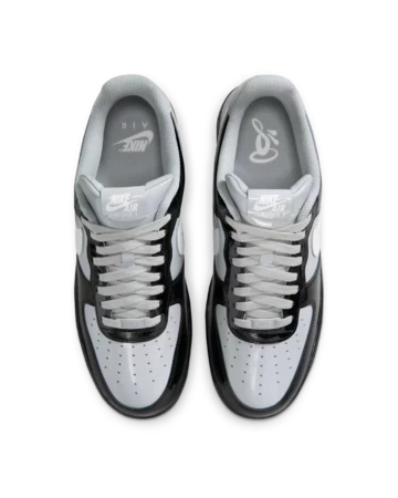 Central Cee x SYNA WORLD x Nike Air Force 1 Low Light Smoke Grey Paar