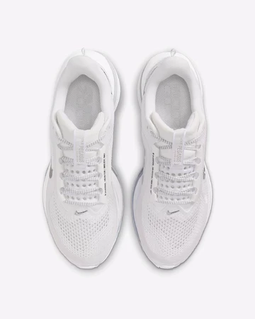 Nike Pegasus Premium White Paar von oben