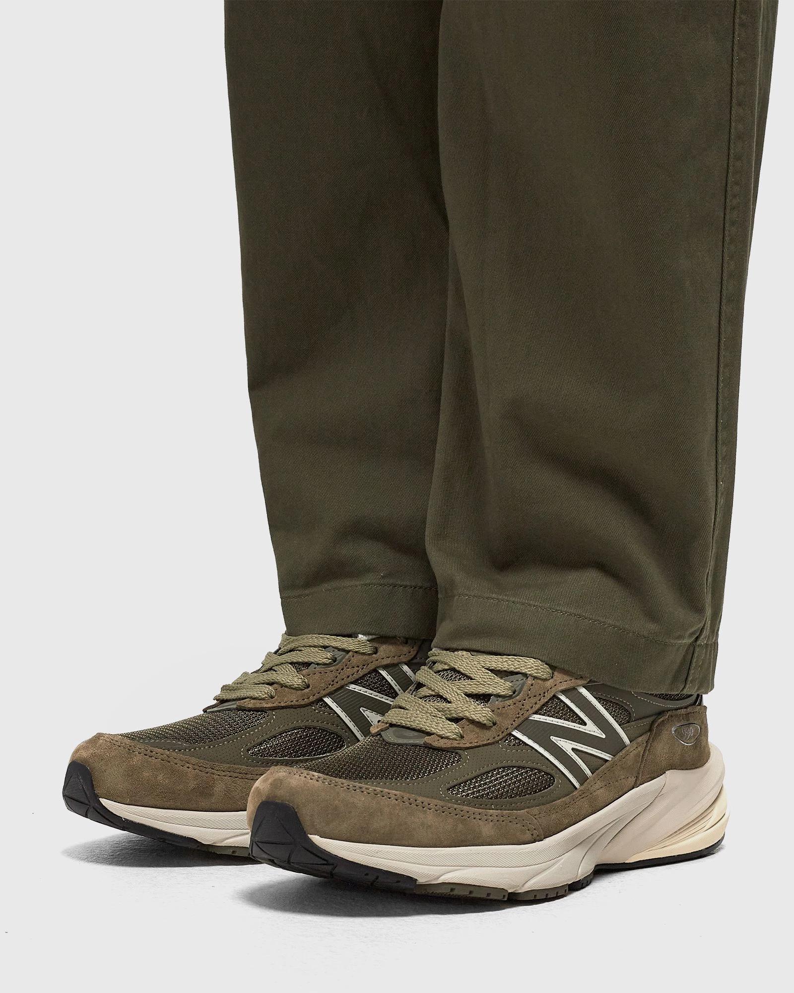 New Balance 990v6 True Camo U990TB6 | Dead Stock