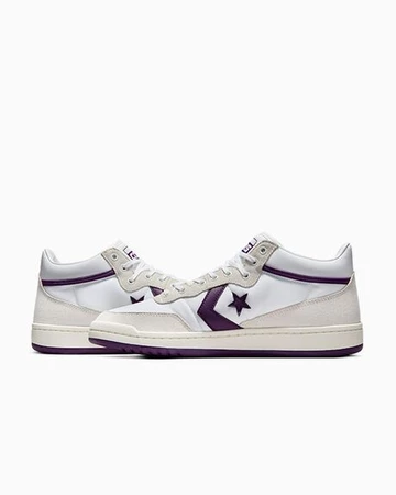 Converse CONS Fastbreak Pro Suede Vaporous Purple Außenseite und Innenseite