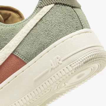 Air Force 1 Low LX Oil Green Ferse