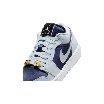 Jordan 1 Low Football Grey Details