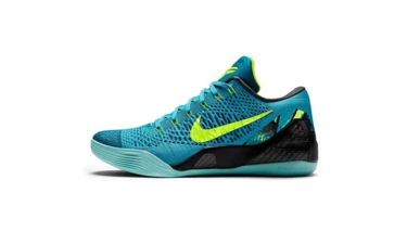 Nike Kobe 9 Elite Low Perspective