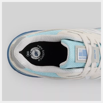 New Balance 990v4 Made in USA Moonbeam Insole Details