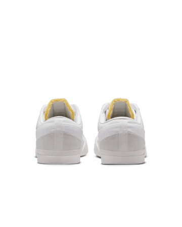 Nike Blazy Pack