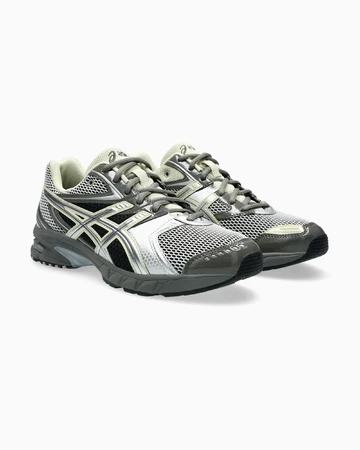 ASICS Gel-DS Trainer 14 Truffle Grey Paar seitlich