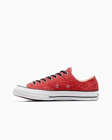 Die Innenseite des Stussy Converse Chuck 70 Low Poppy Red