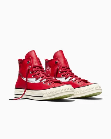 Coca Cola x Converse Chuck 70 Leather schräg