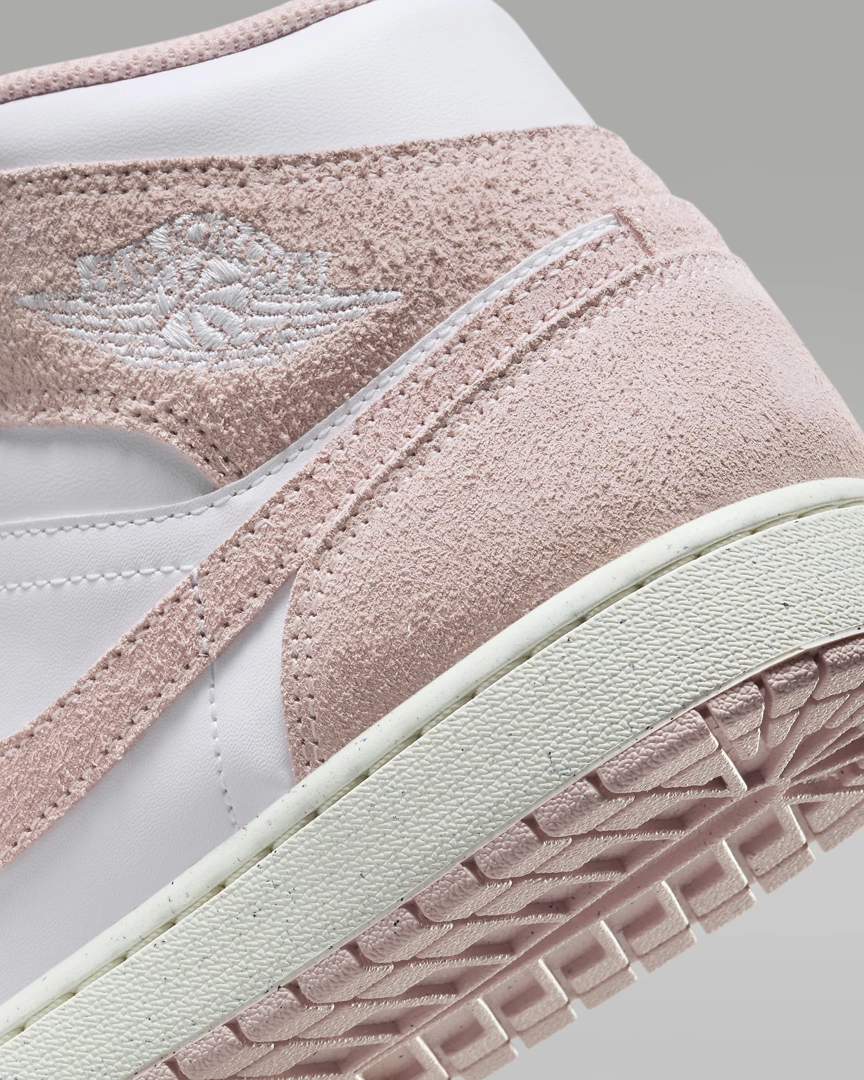 Nike air jordan 1 mid se pink best sale