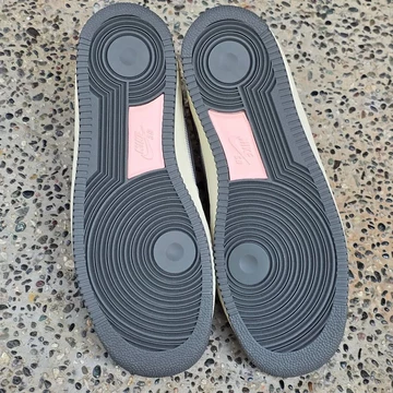 Yuto Horigome x Nike SB Air Force 1 Low Sohle