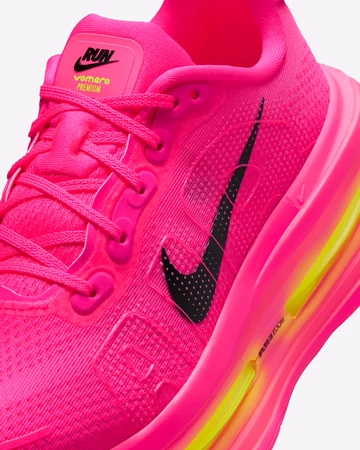 Nike Vomero Premium Digital Pink Upper Details