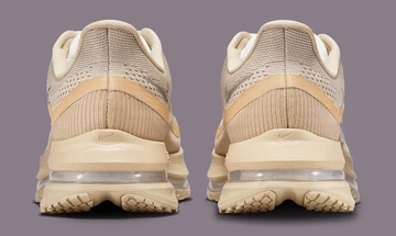 Nike Pegasus Premium Mushroom von hinten