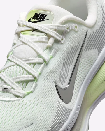 Nike Vomero 18 Barely Volt Upper Details