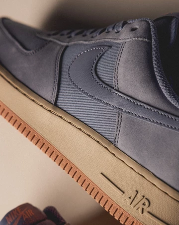 Air Force 1 LX Ashen Slate Lookbook Detail Mittelfußbereich