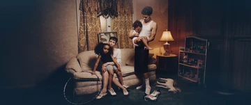 Ice Studios x New Balance M10 Pristine am Fuß mit Models