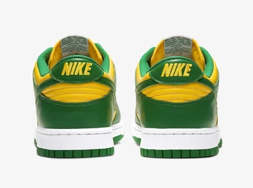 Das Nike Dunk Brazil Restock Modell für 2024 von hinten
