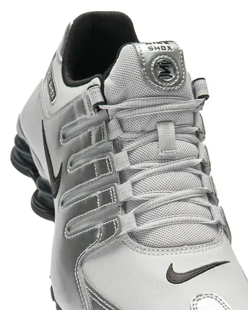 Nike Shox NZ Photon Dust Metallic Silver