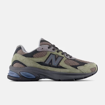 New Balance 2010 Dark Olivine Mushroom Außenseite