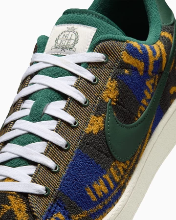 Nike Tennis Classic Premium Terry Cloth Detailbild