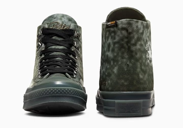 Der Patta Converse Chuck 70 Marquis von vorne und hinten