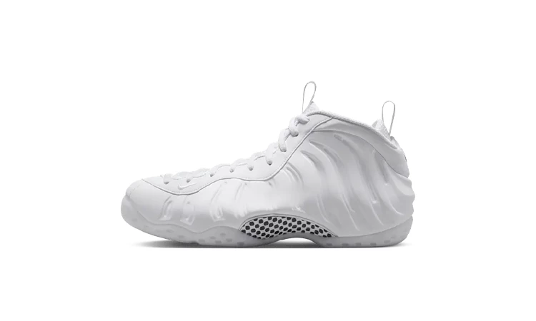 Nike Air Foamposite One Triple White