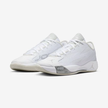 Jordan Luka .77 Pure Money Paar
