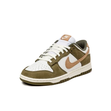 Dunk Low PRM Medium Olive von schräg vorne