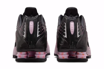 Nike Shox R4 Sakura Paar Fersen