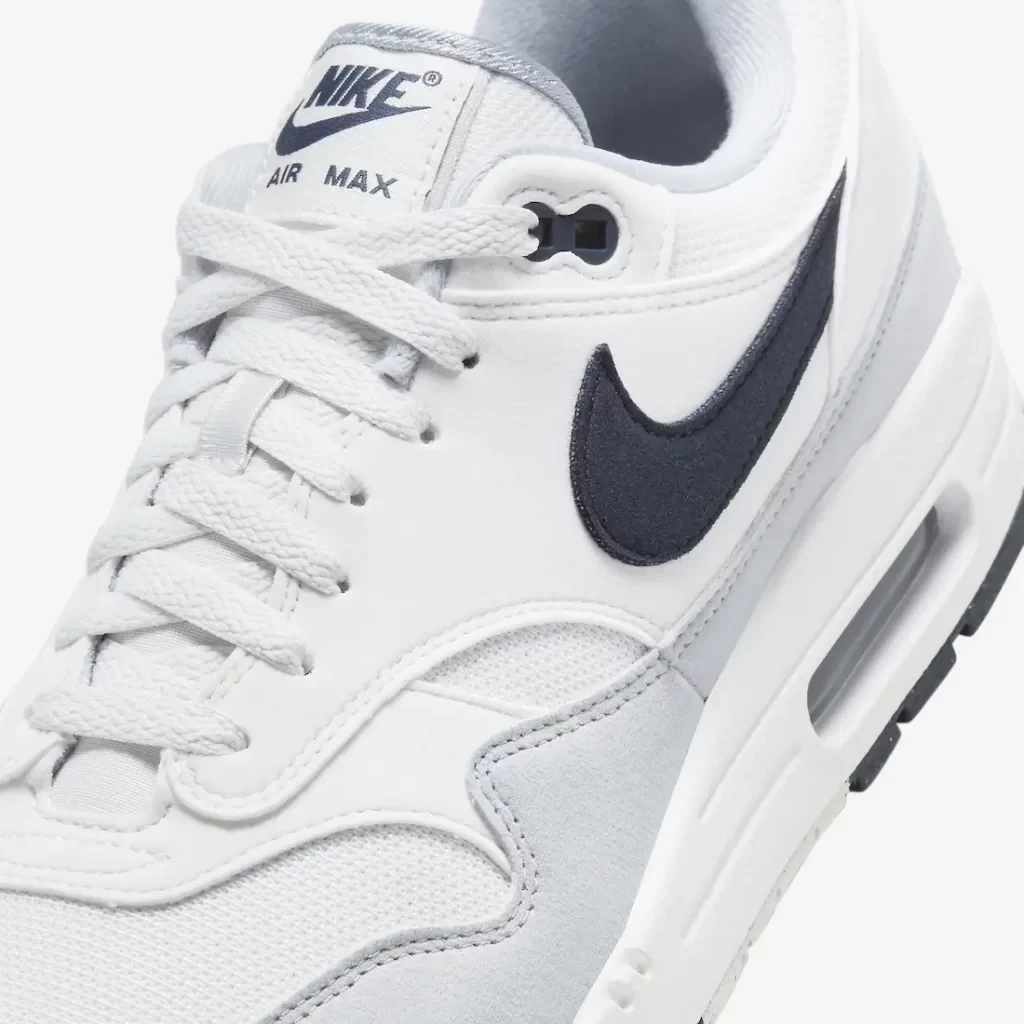 Air Max 1 Pure Platinum Dark Obsidian Dead Stock