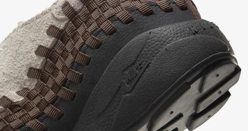 Nike Air Footscape Woven Phantom Earth - Ferse Detail