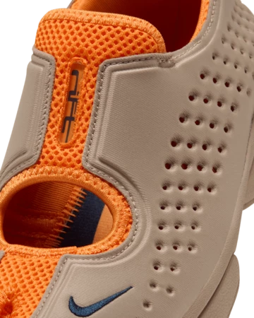 Nike Rift 2 Yukon Tan