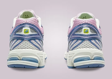 Up There x New Balance 860v2 Blossom Pink von hinten