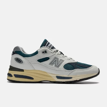 New Balance Made in UK 991v2 Grey Balsam Außenseite