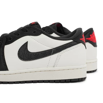 PSG x Air Jordan 1 Low Pink Oxford Swoosh Details