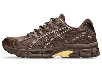 emmi x Asics Gel-Stratus MC Brown Storm