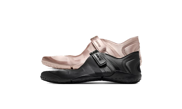 Nike SKIMS Air Rift Satin Pack