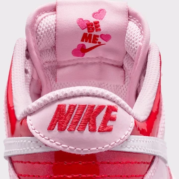 Nike Dunk Low Valentine's Day 2026 GS
