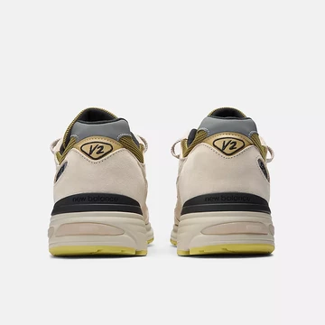 New Balance 991v2 Silver Birch Made in UK von oben