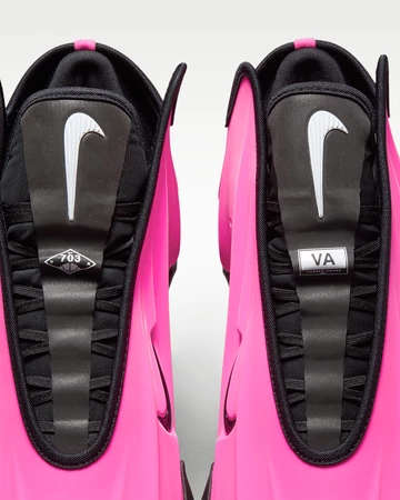 Nike G.T. Future Hyper Pink