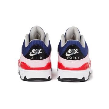 Nigo x Nike Air Force 3 Low Blue Void Paar Ferse