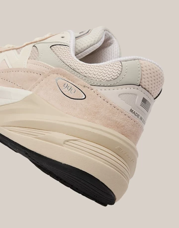 New Balance 990v6 Vintage Rose Detail Ferse