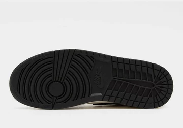 Jordan 1 Low Mocha Sohle